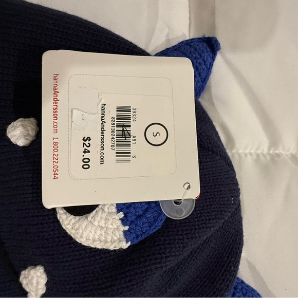 Hanna Andersson - Picture 3 of 3